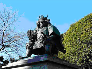 Сингэн-ко Дзе - памятник Сингэна Такеда.